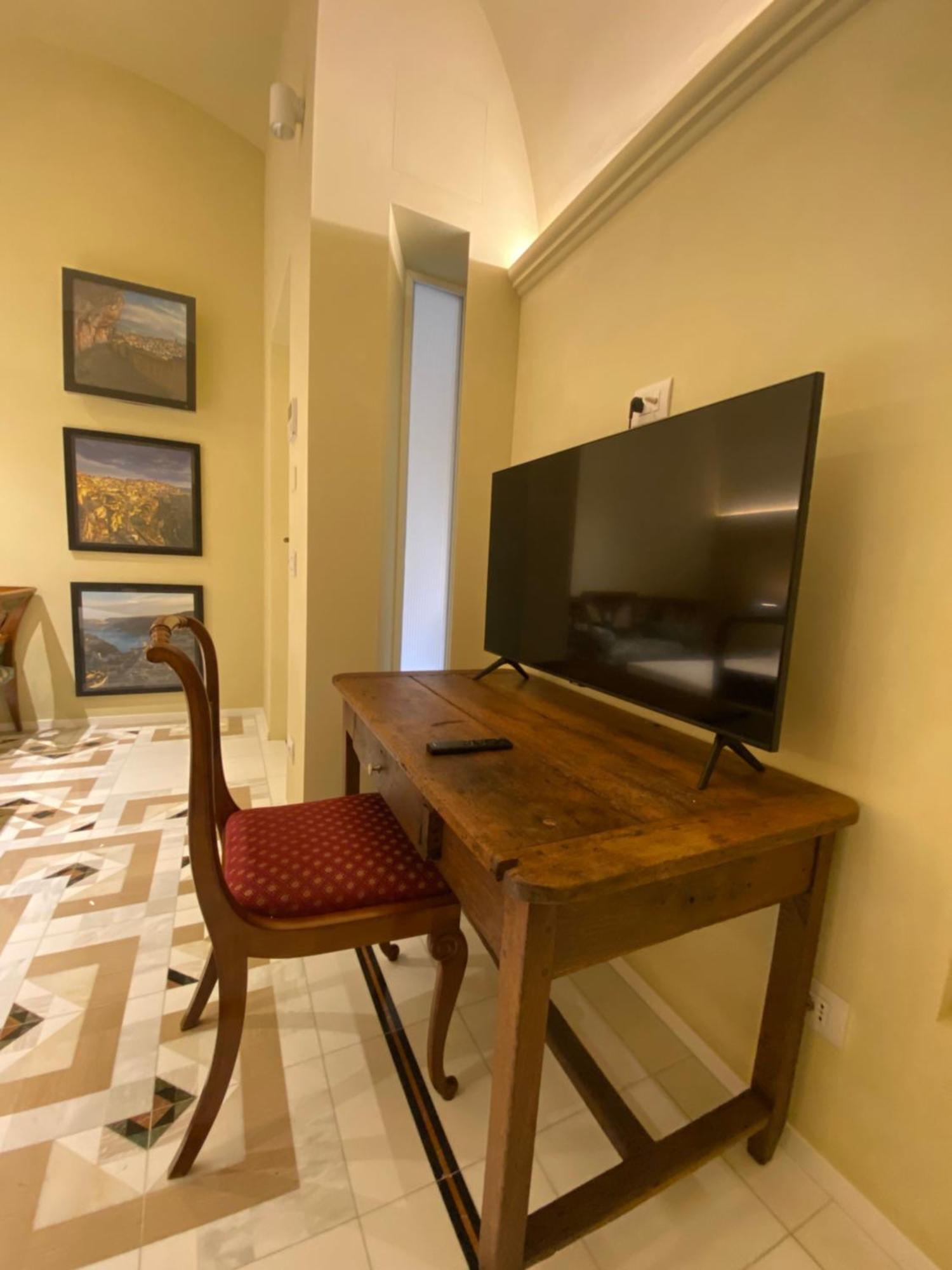 La Dimora Di Don Antonio Bed & Breakfast Matera Exterior photo